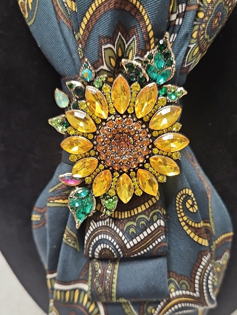 Green, Yellow & Brown Paisley Necktie Necklace w/ a Beautiful Sunflower Brooch - Picture 4 of 6